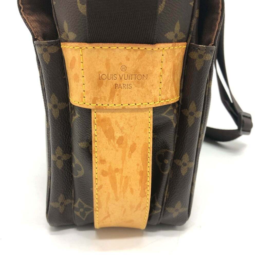 LOUIS VUITTON Authentic Brown Monogram Canvas Messenger Shoulder Bag - Picture 8 of 16